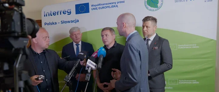 Jasło zamyka transgraniczny projekt ratowniczy. Strażacy z Polski i Słowacji ćwiczyli wspólne działania