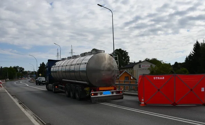 Tragiczny wypadek w Jaśle. Ciężarówka potrąciła 66-letnią kobietę