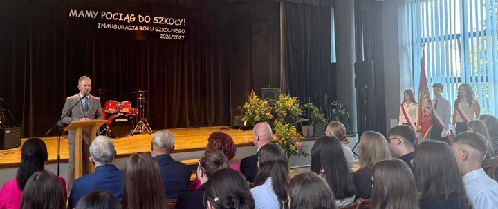 W szkołach powiatu jasielskiego rozpoczął się nowy rok szkolny